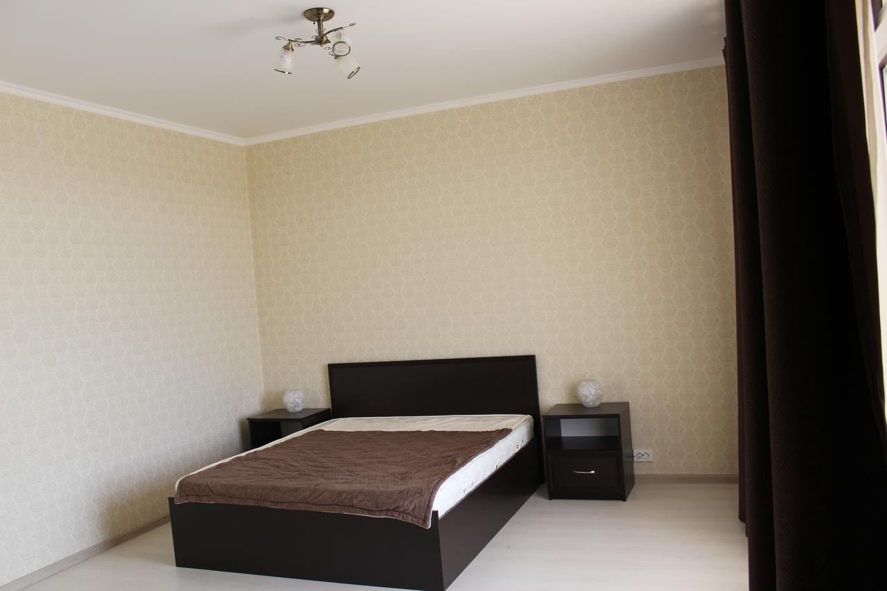 Guest House Panorama Pizunda Bagian luar foto